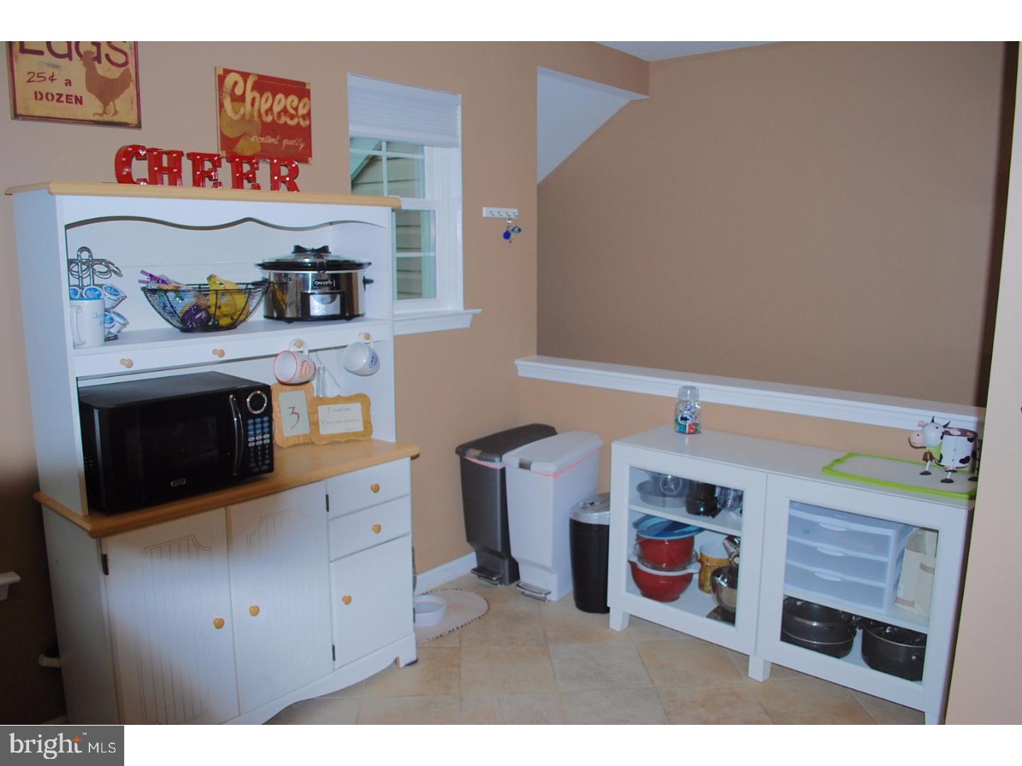 265 Miley Road Aston, PA 19014 - Photo 9 of 22 Kitchen
