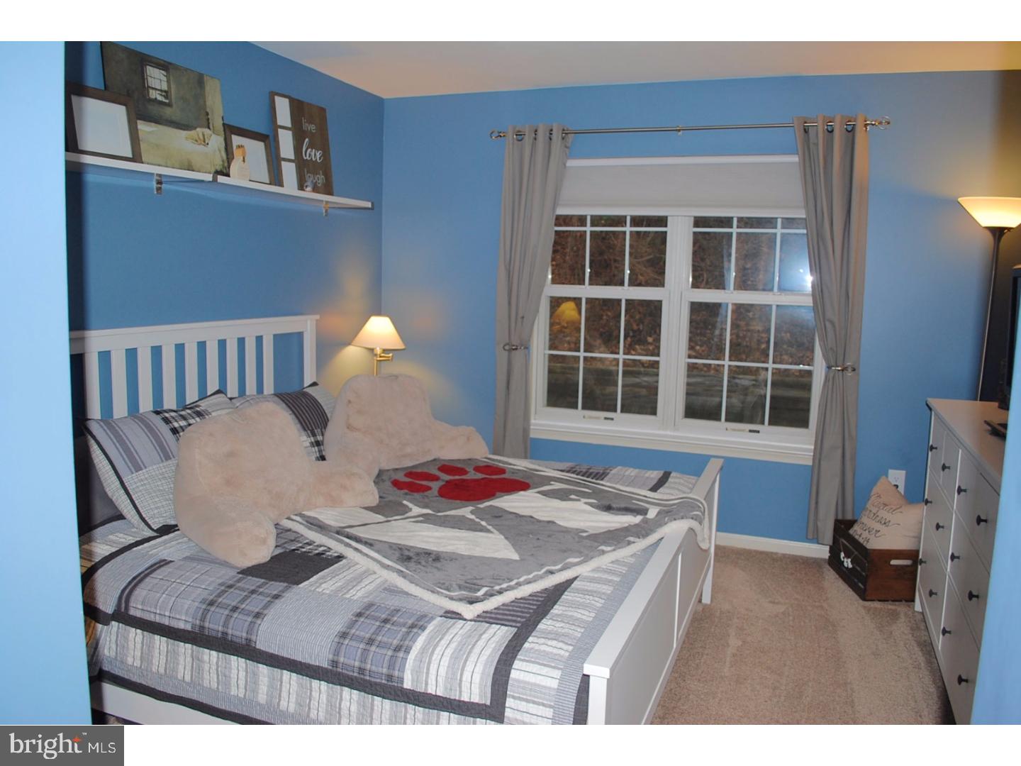 265 Miley Road Aston, PA 19014 - Photo 10 of 22 Bedroom - Main
