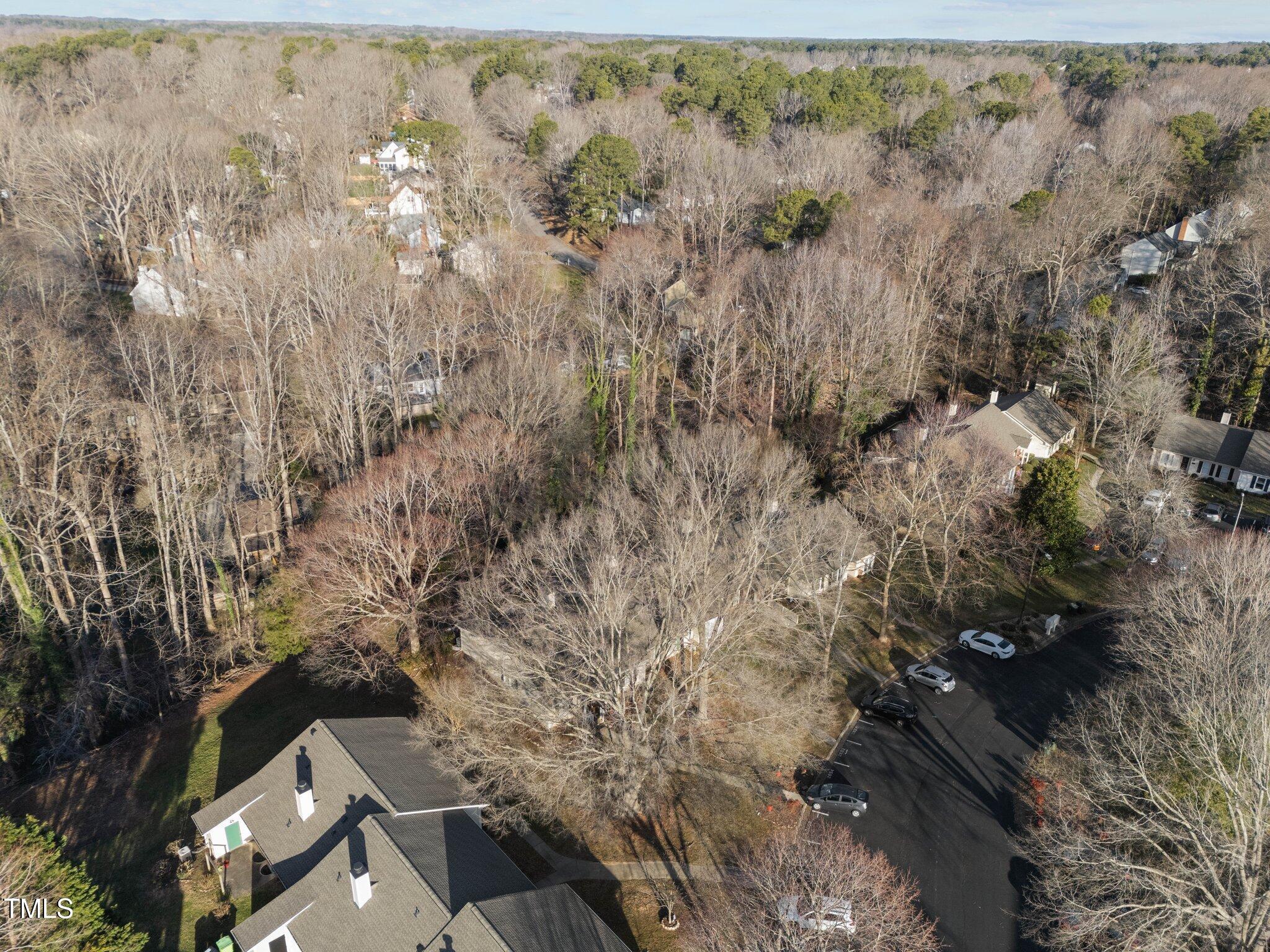 2652 Cottage Circle Raleigh, NC 27613 - Photo 33 of 35 33-web-or-mls-DJI_20250218082825_0986_D