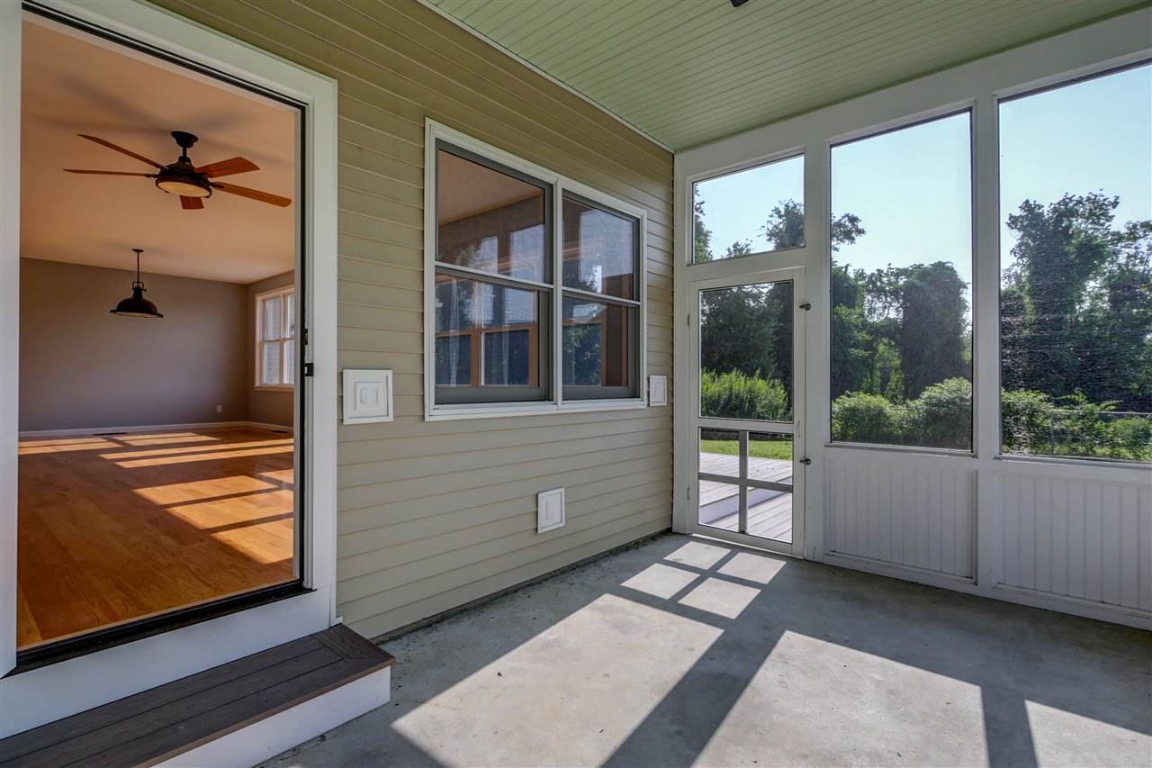 48 Tenney Road Sandown, NH 03873 - Photo 14 of 40