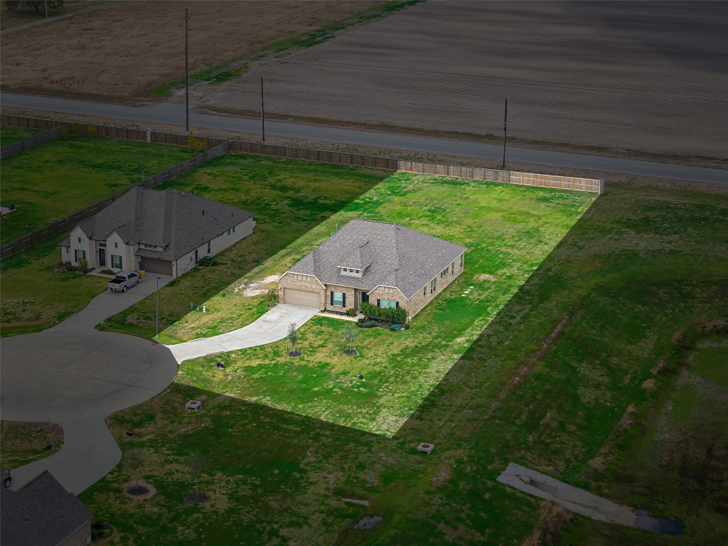 11202 Seguin Trail Needville, TX 77461 - Photo 27 of 31 a view of a backyard