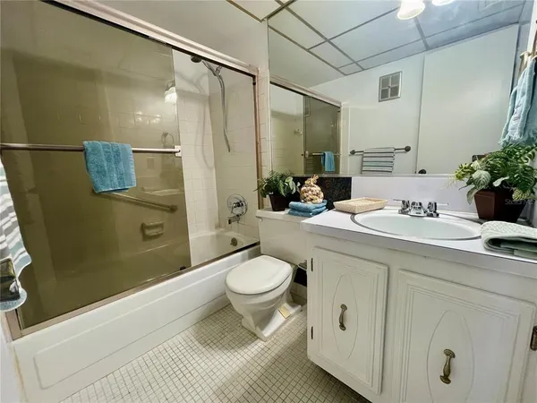 $1,700 | 9950 62nd Avenue North, Unit 106, St. Petersburg, FL 33708