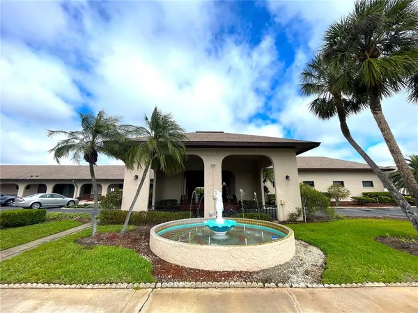 $1,700 | 9950 62nd Avenue North, Unit 106, St. Petersburg, FL 33708