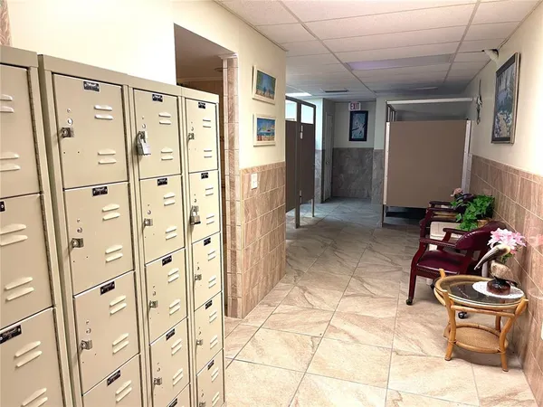 $1,700 | 9950 62nd Avenue North, Unit 106, St. Petersburg, FL 33708