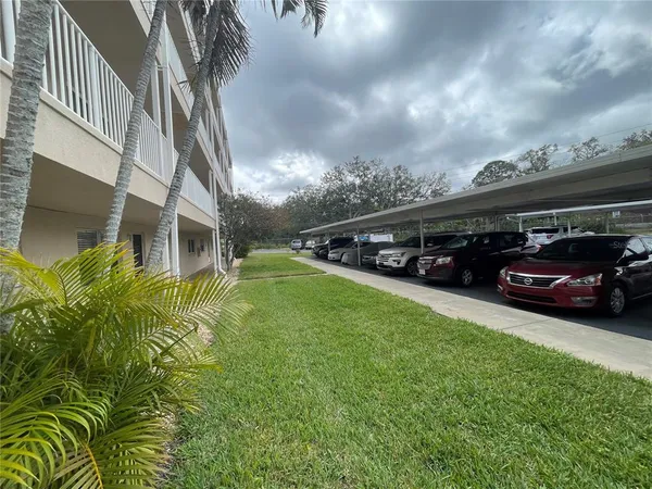 $1,700 | 9950 62nd Avenue North, Unit 106, St. Petersburg, FL 33708