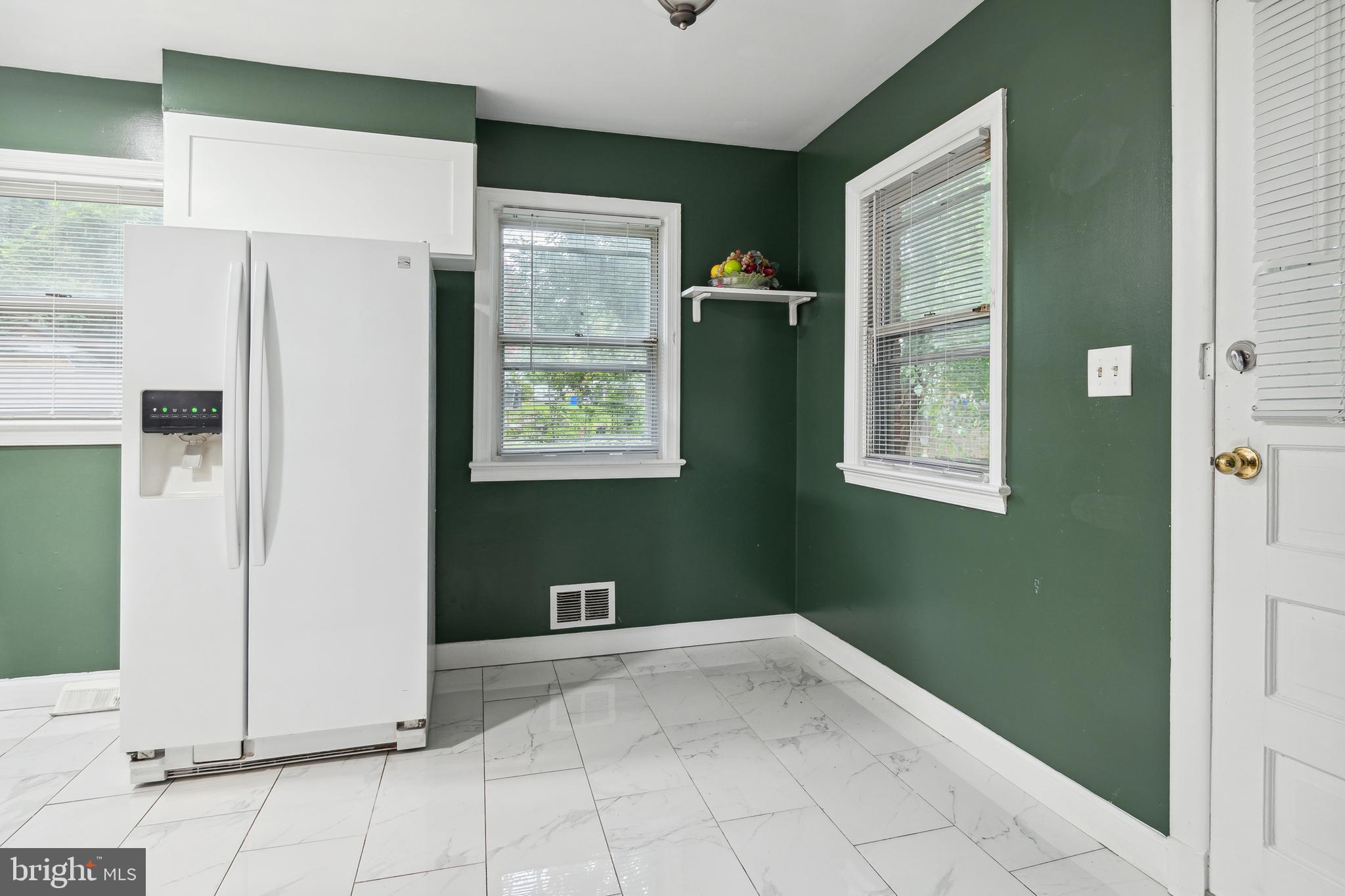 9920 Cottrell Terrace Silver Spring, MD 20903 - Photo 5 of 35 Kitchen