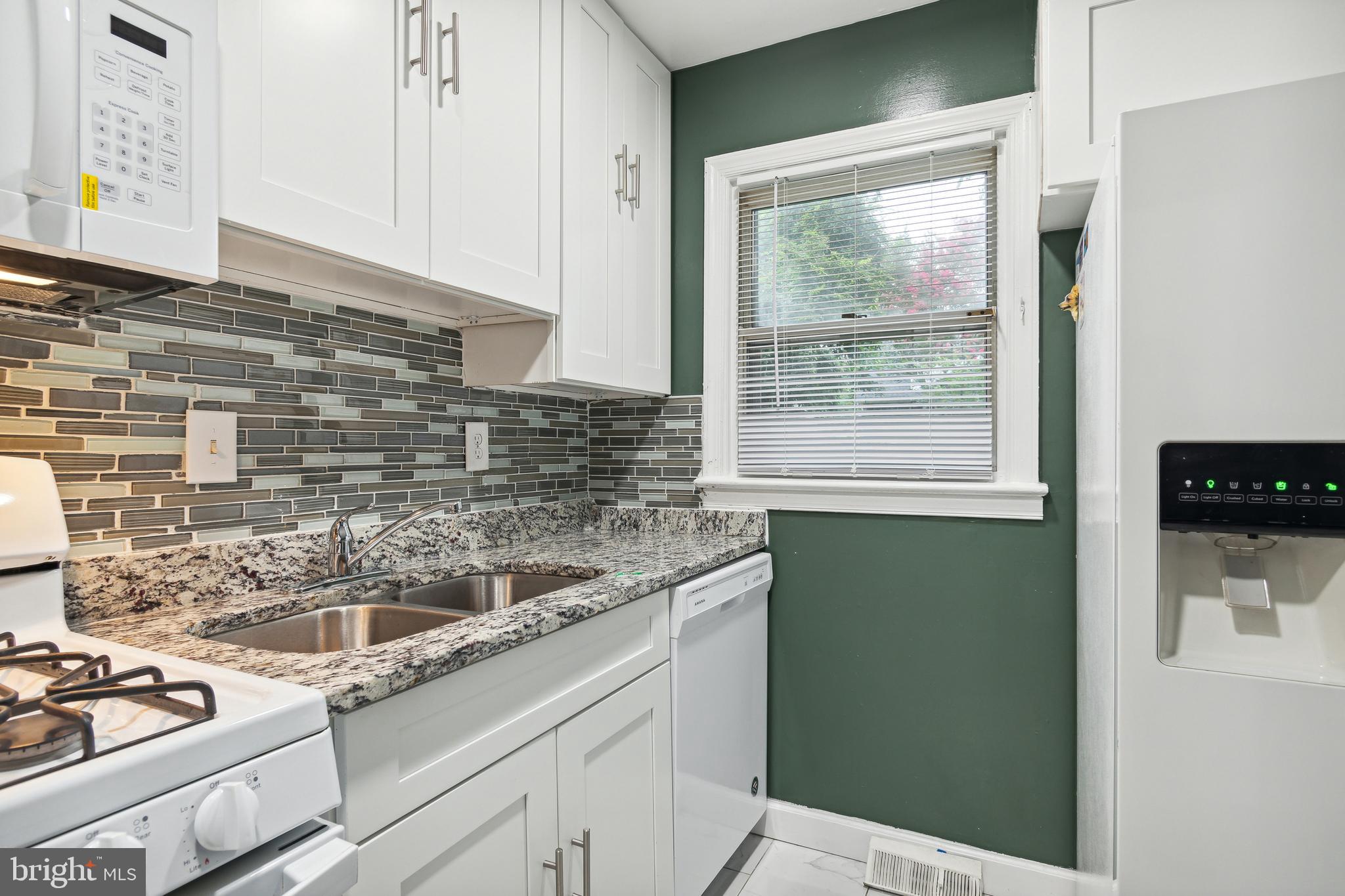 9920 Cottrell Terrace Silver Spring, MD 20903 - Photo 7 of 35 Kitchen