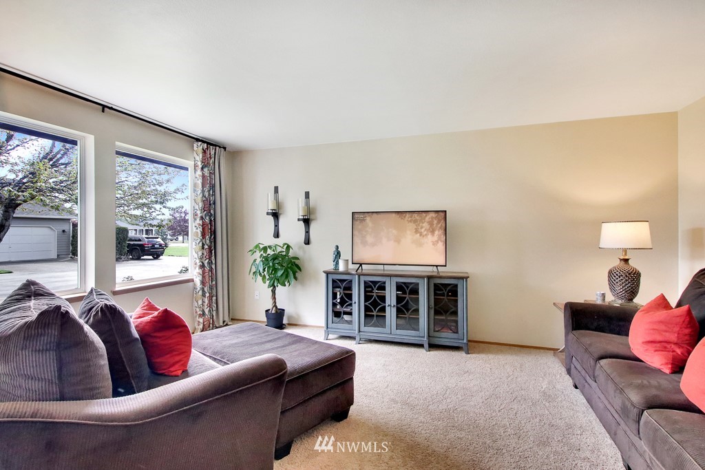 1621 Collins Road, Unit B Buckley, WA 98321 - Photo 8 of 27