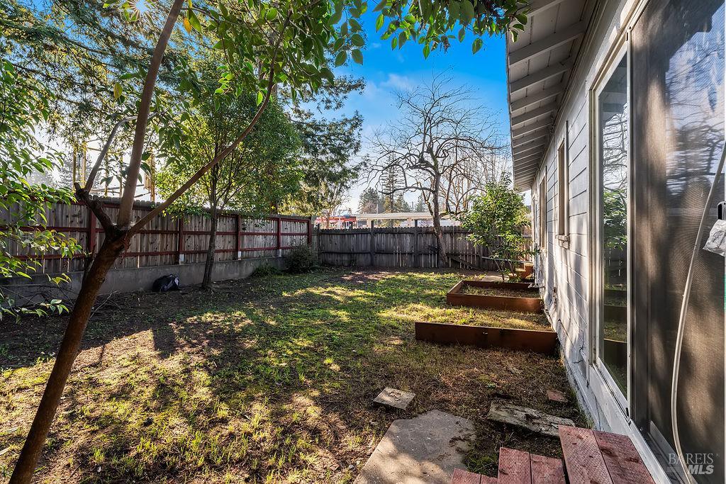 2050 Marlow Road Santa Rosa, CA 95403 - Photo 22 of 48