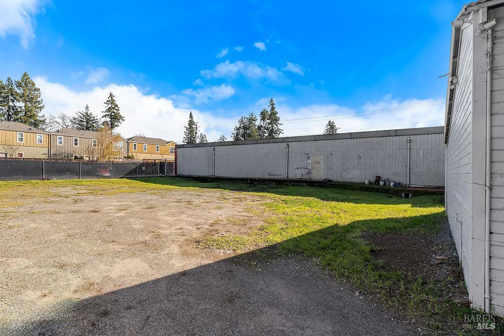 2050 Marlow Road Santa Rosa, CA 95403 - Photo 45 of 48