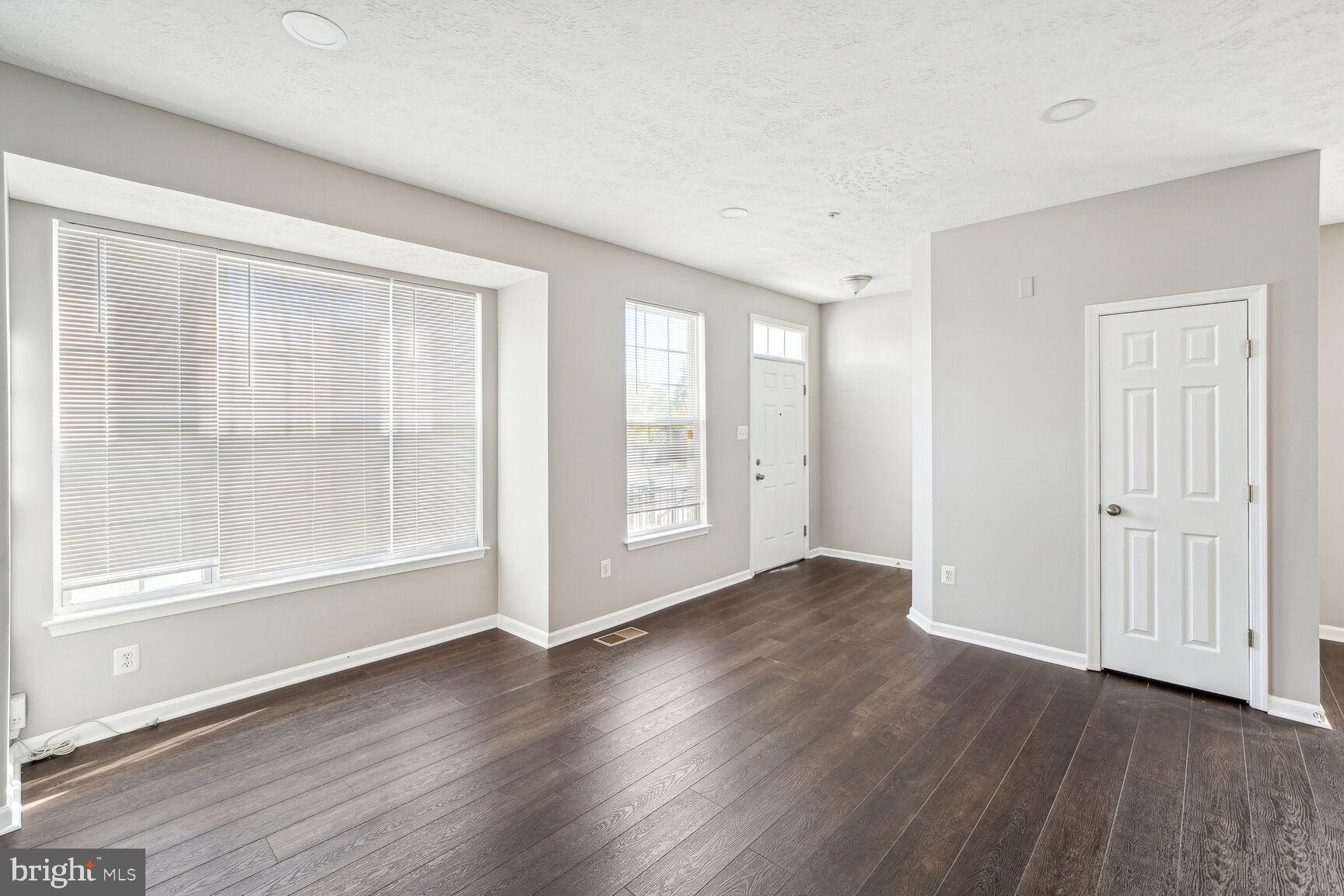 602 Tinker Road Middle River, MD 21220 - Photo 3 of 27