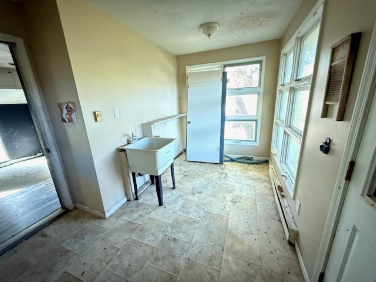 11035 Avery Road West Frankfort, IL 62896 - Photo 10 of 11