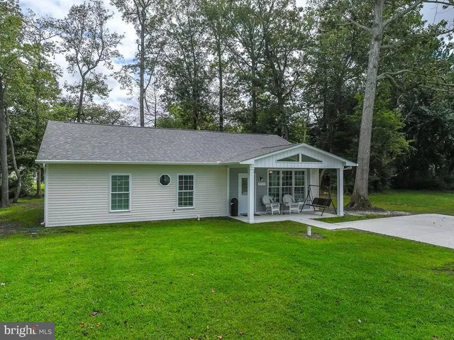 $389,990 | 37155 East Whitetail Drive, Selbyville, DE 19975