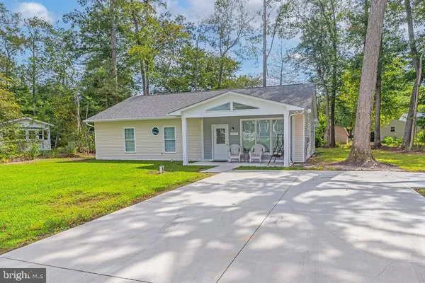 $349,990 | 37155 East Whitetail Drive, Frankford, DE 19945