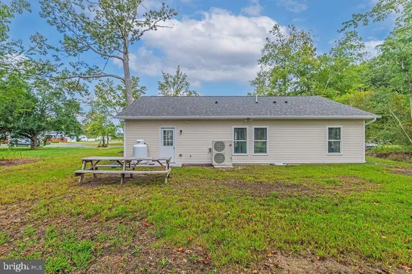 $349,990 | 37155 East Whitetail Drive, Frankford, DE 19945