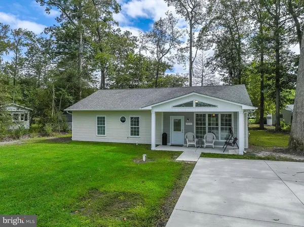 $349,990 | 37155 East Whitetail Drive, Frankford, DE 19945