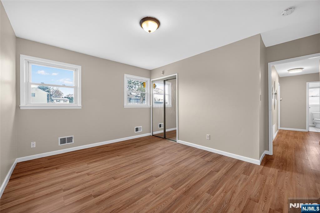 340 Old Post Road Edison, NJ 08817 - Photo 11 of 27