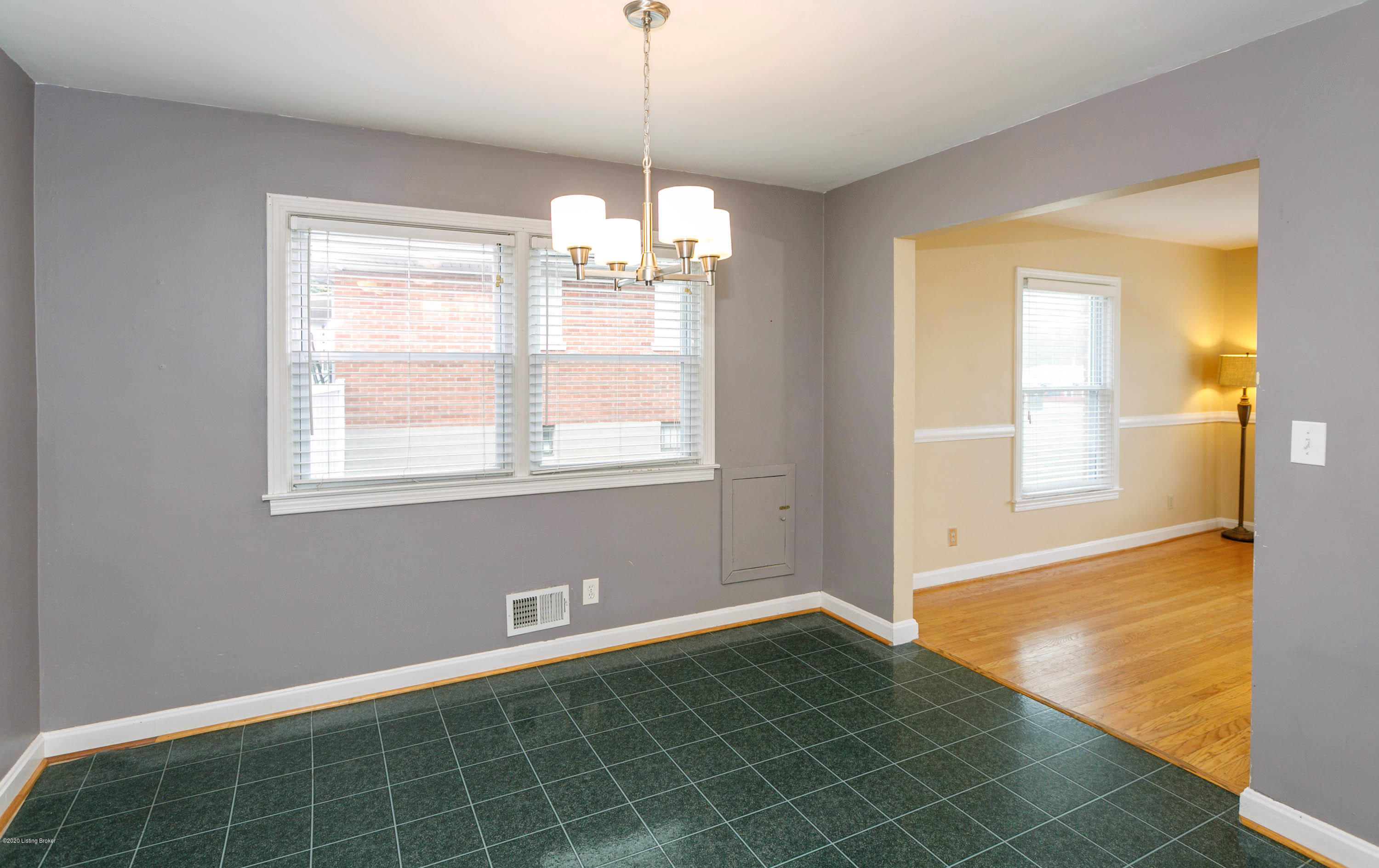 5410 Rolling Ridge Road Louisville, KY 40214 - Photo 7 of 38 011