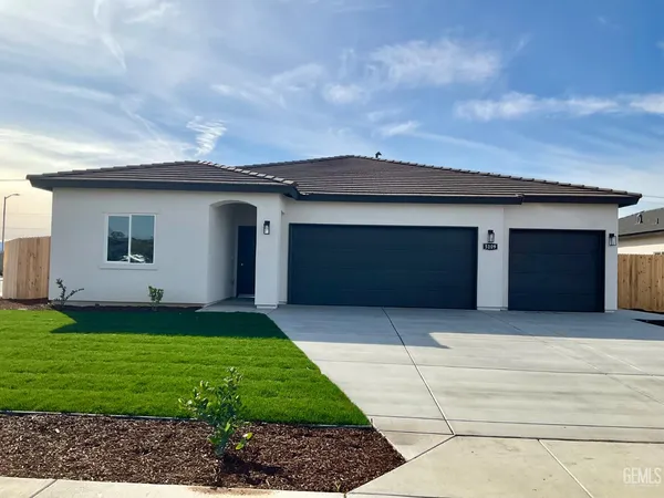 $599,900 | Undisclosed Address, Bakersfield, CA 93307