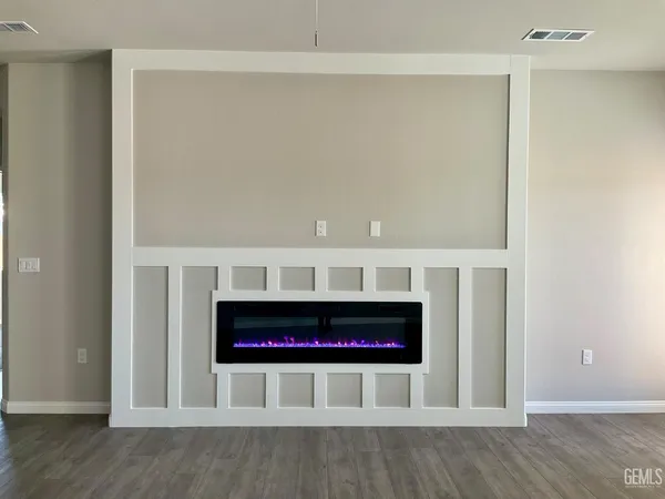 $599,900 | Undisclosed Address, Bakersfield, CA 93307