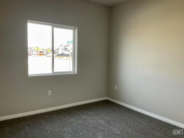 $599,900 | Undisclosed Address, Bakersfield, CA 93307