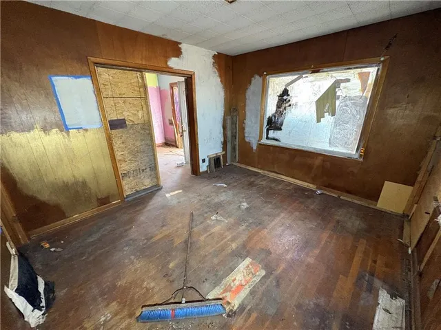 $65,000 | 5437 Brooklyn Avenue, Kansas City, MO 64130