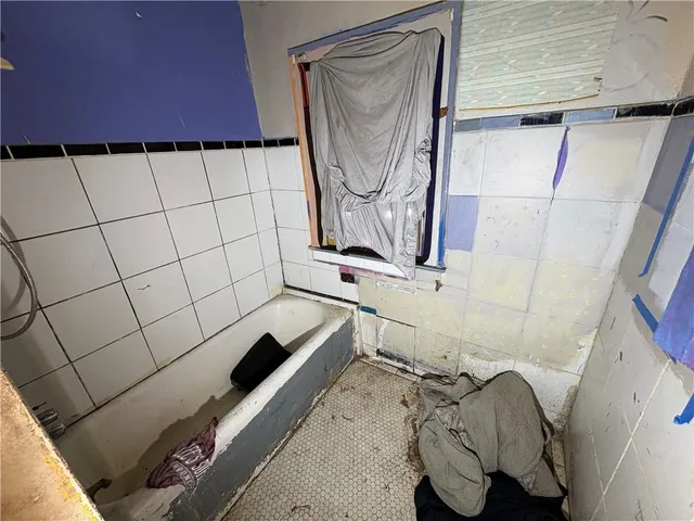 $65,000 | 5437 Brooklyn Avenue, Kansas City, MO 64130