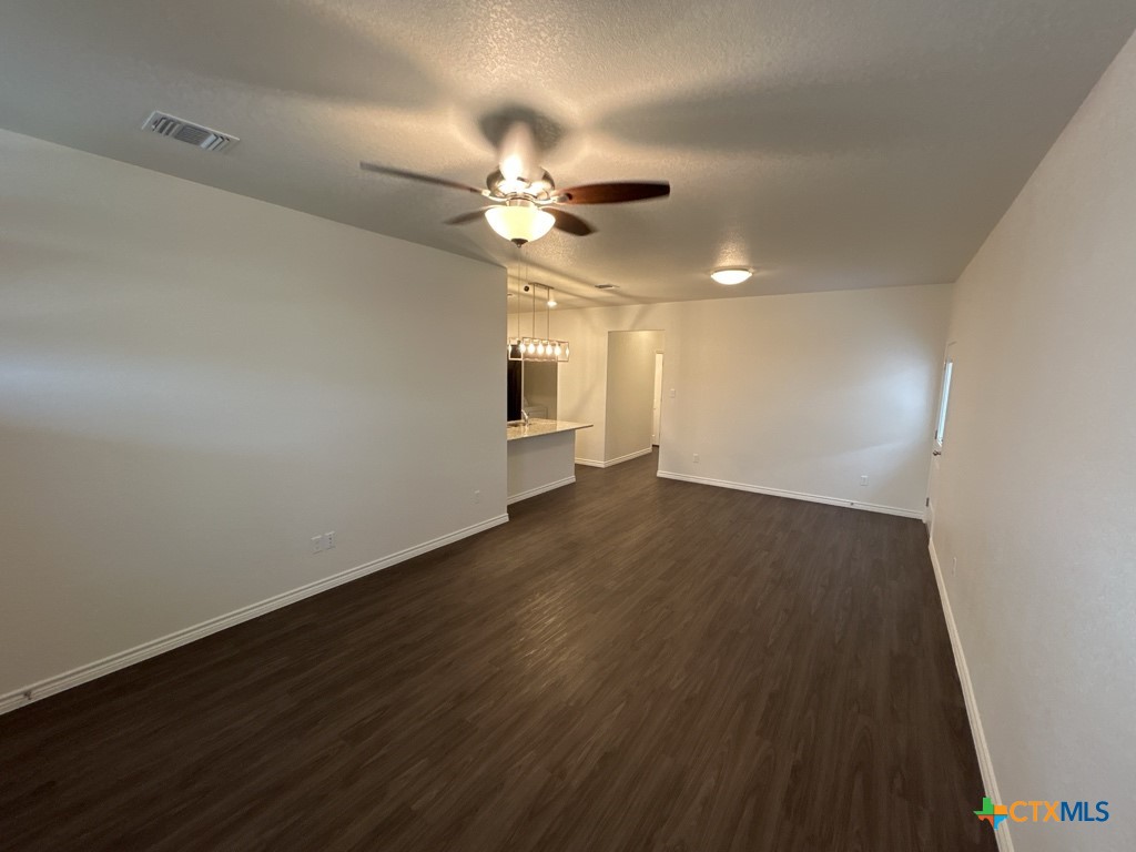 5104 Rose Gdn Loop Killeen, TX 76542 - Photo 2 of 25