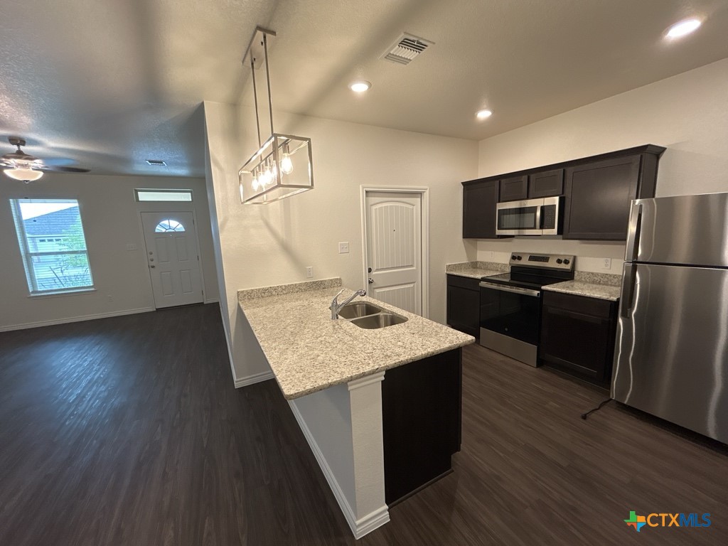 5104 Rose Gdn Loop Killeen, TX 76542 - Photo 6 of 25