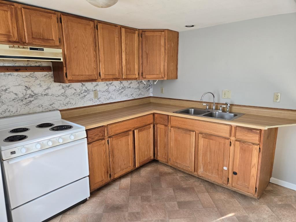 101 3rd Street Bangor, ME 04401 - Photo 12 of 50 04