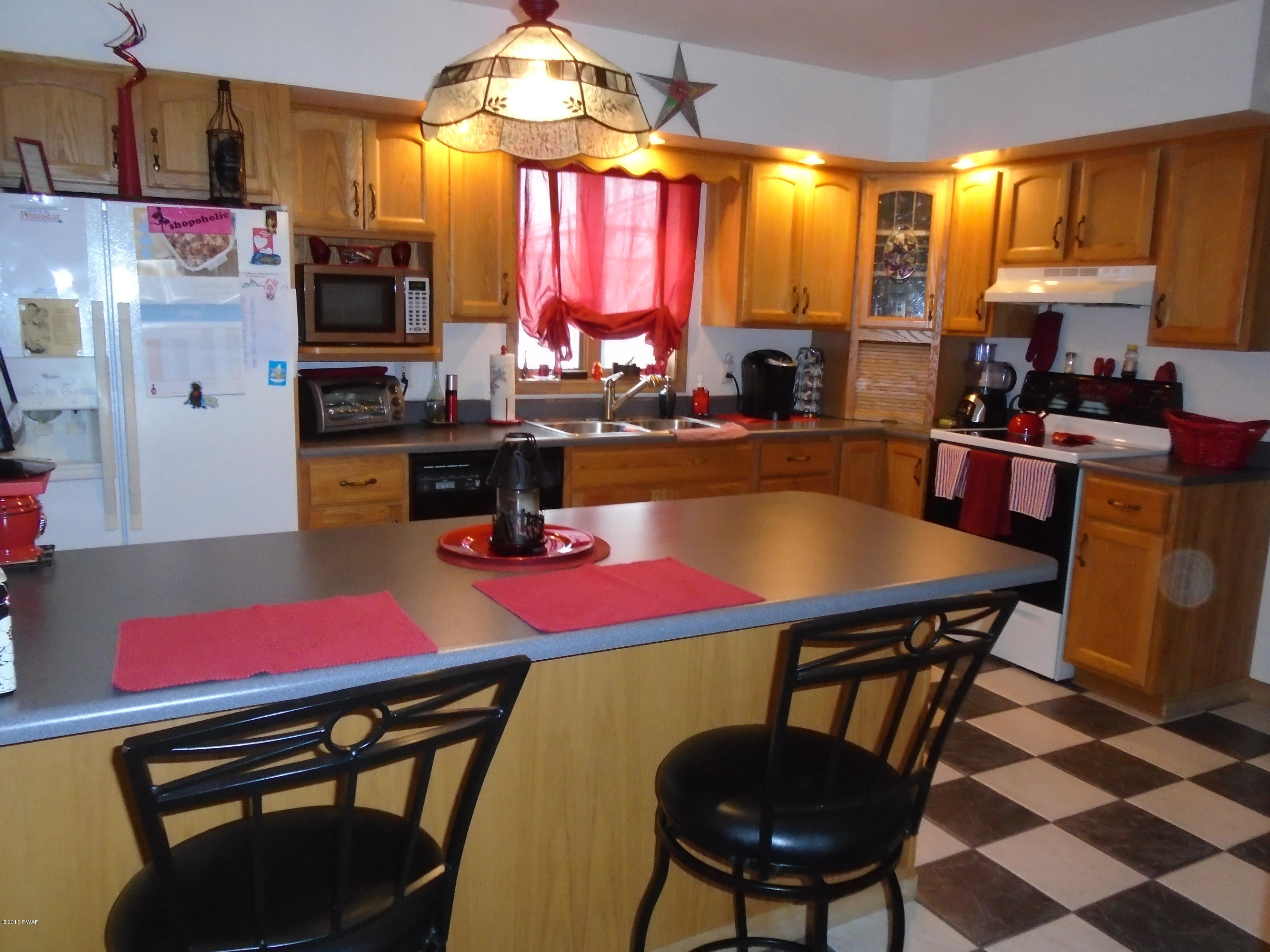 91 Bortree Road Moscow, PA 18444 - Photo 3 of 37
