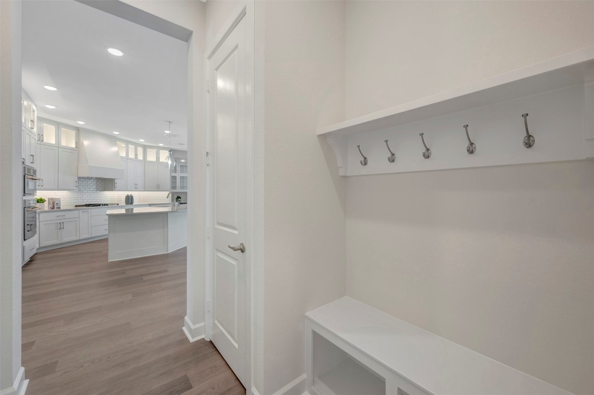 1728 Howler Way Montgomery, TX 77316 - Photo 25 of 42 View as you enter from the garage