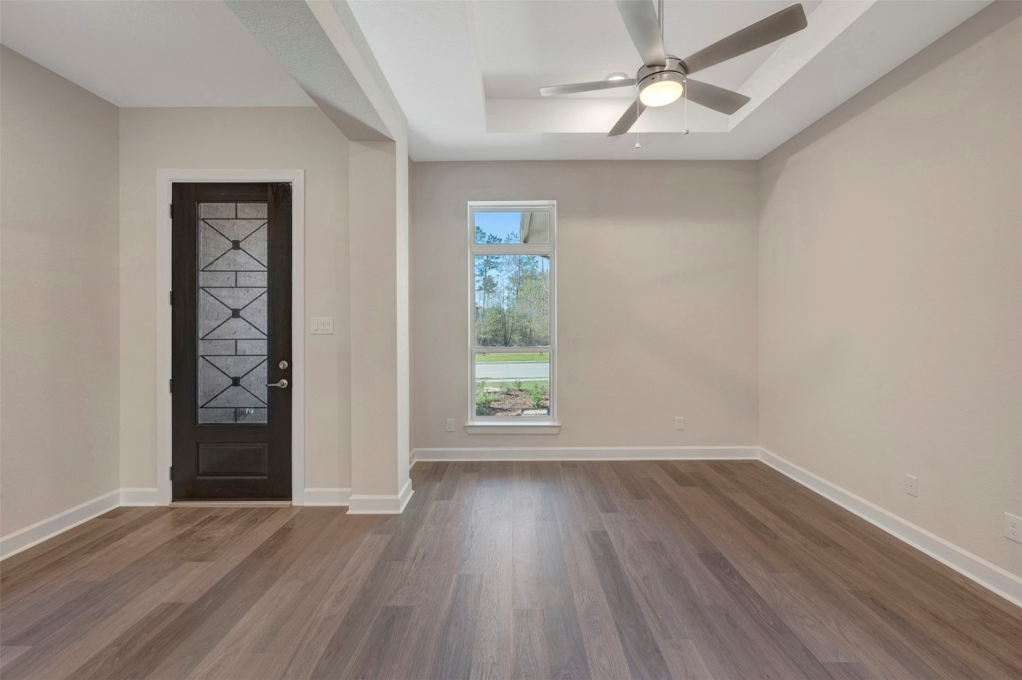 1728 Howler Way Montgomery, TX 77316 - Photo 6 of 42 Spacious entry with study off of entry. Or it could be used as a formal dining.
