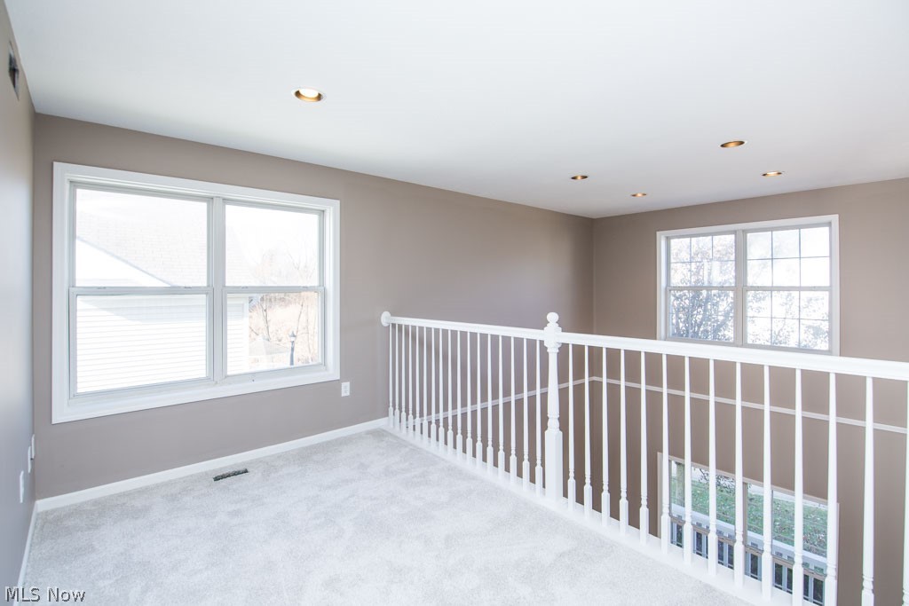 1047 Riviera Way Macedonia, OH 44056 - Photo 15 of 34
