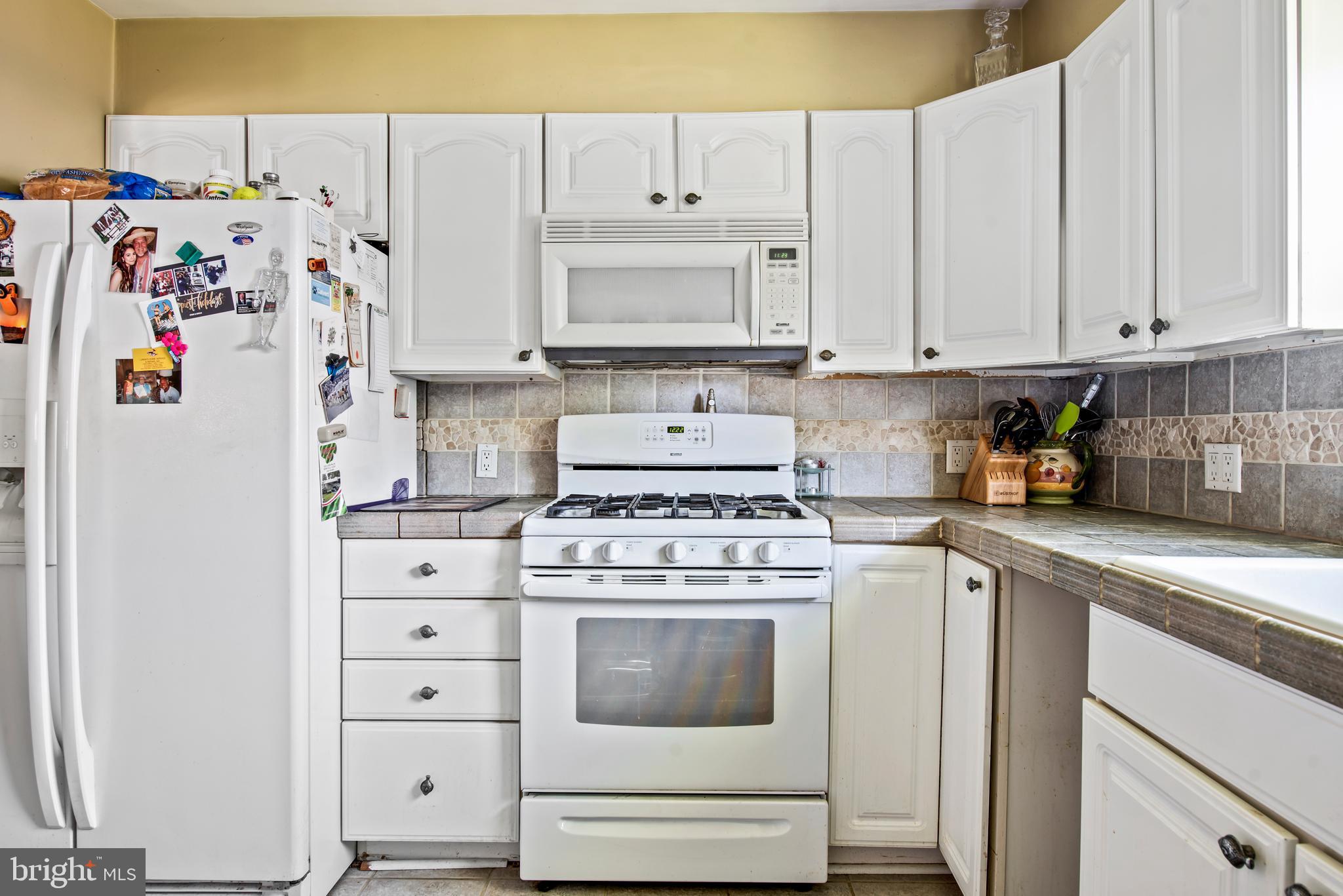 2842 Ridge Road Huntingtown, MD 20639 - Photo 27 of 67 kitchen
