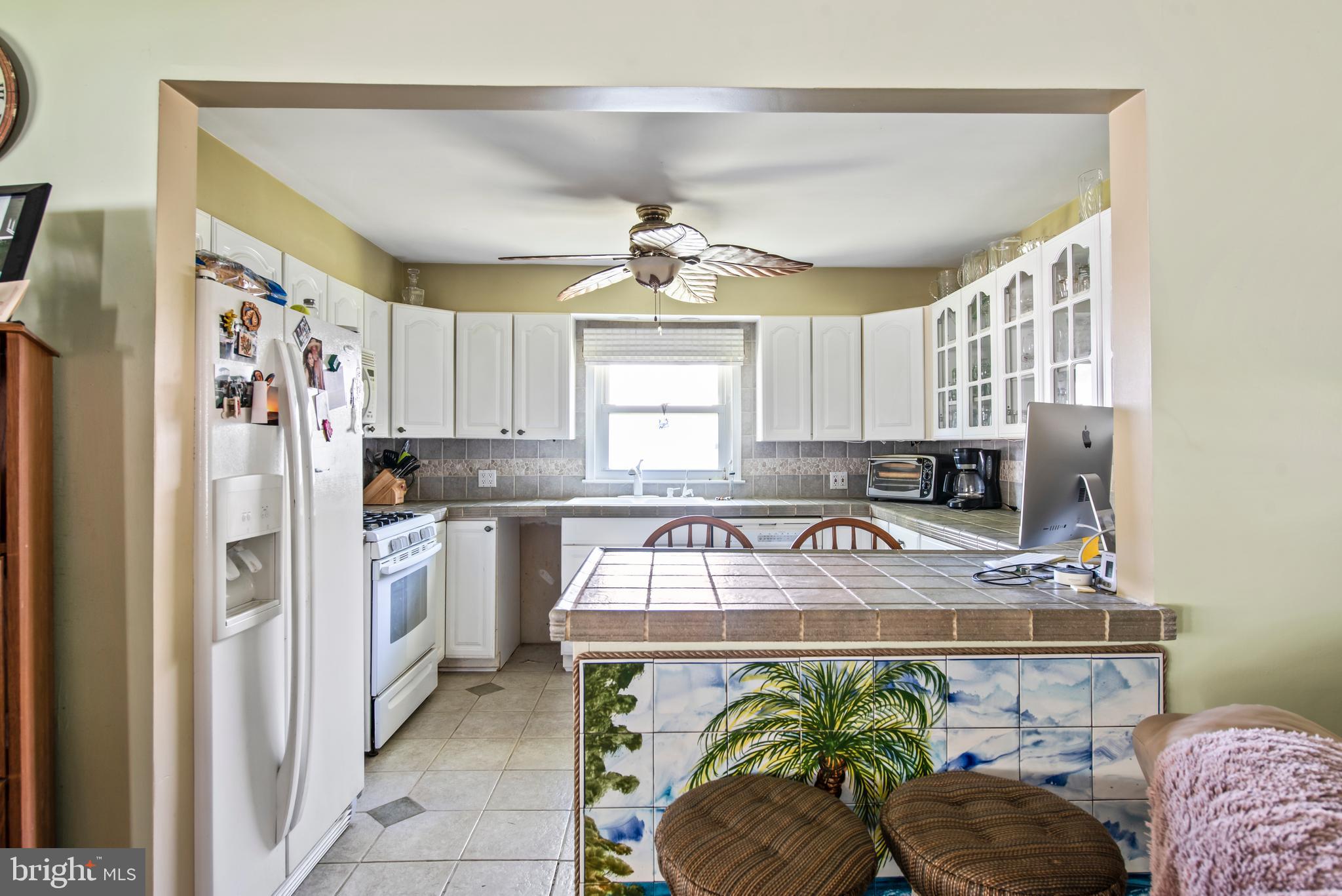 2842 Ridge Road Huntingtown, MD 20639 - Photo 29 of 67 kitchen