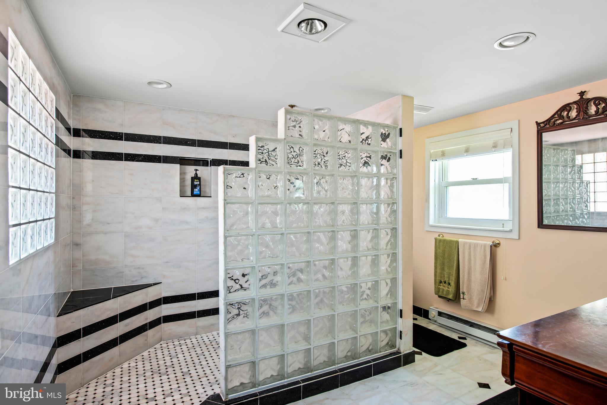 2842 Ridge Road Huntingtown, MD 20639 - Photo 45 of 67 owners bath