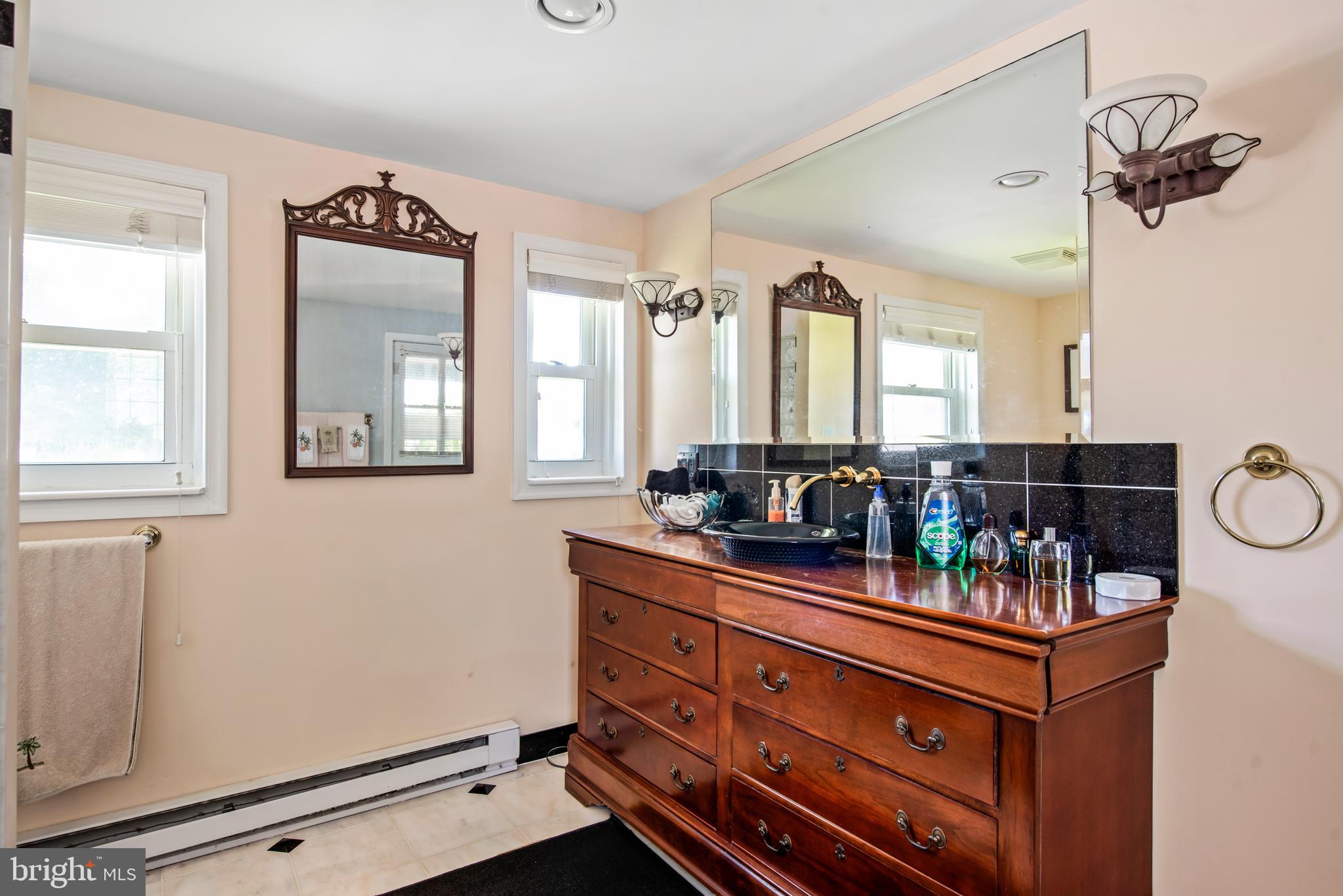 2842 Ridge Road Huntingtown, MD 20639 - Photo 46 of 67 owners bath