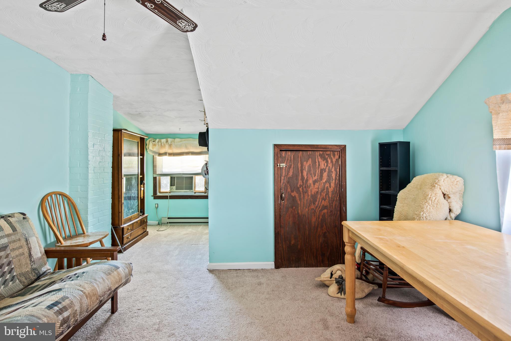 2842 Ridge Road Huntingtown, MD 20639 - Photo 9 of 67 Upper level bed