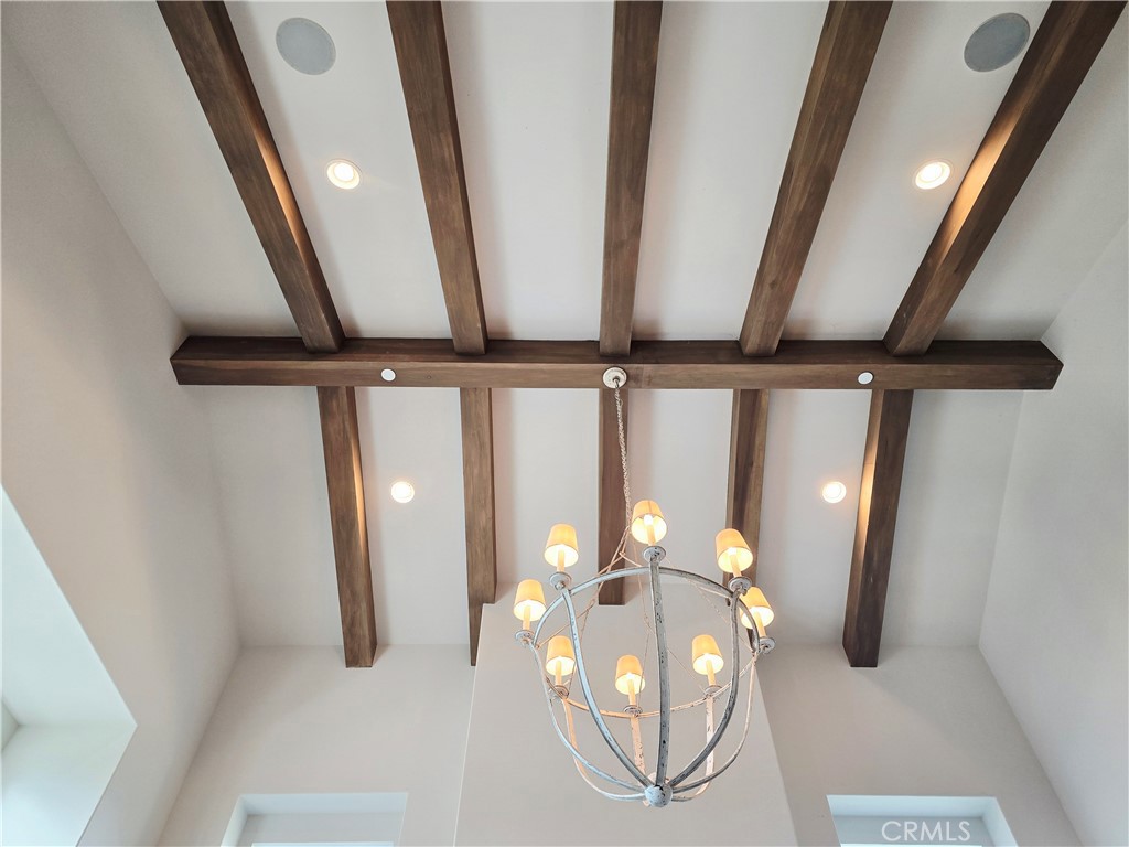 101 Newall Irvine, CA 92618 - Photo 13 of 24 a view of an entryway