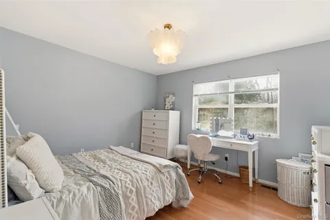 $1,500,000 | 22 Knott Drive, Glen Cove, NY 11542