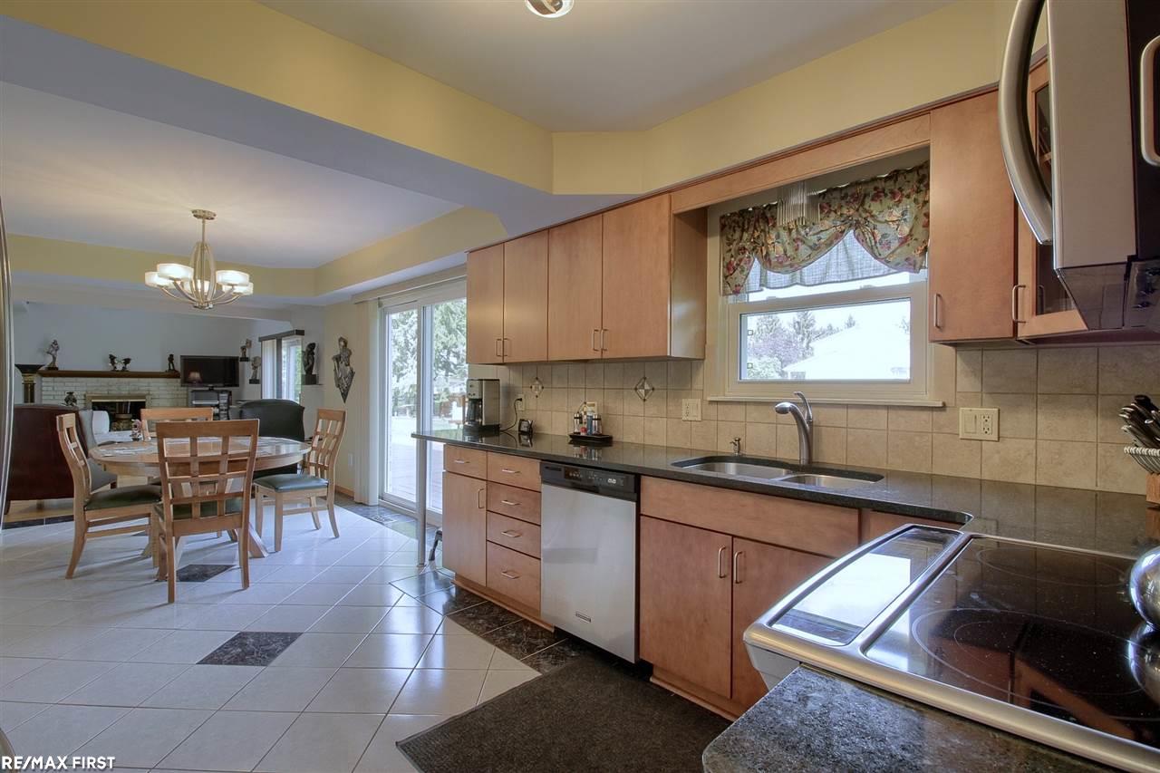 4173 Chapman Road Utica, MI 48316 - Photo 4 of 25 31320330-3.JPG