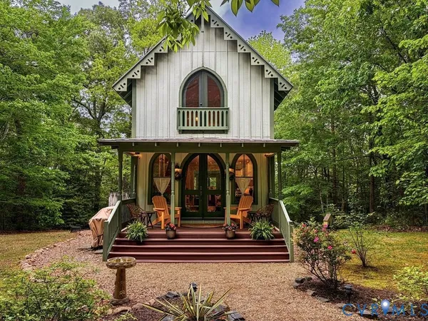 $485,000 | 209 Broadway, Irvington, VA 22480