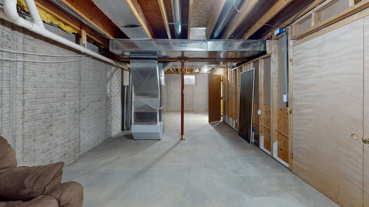 3201 East Long Lake Road Harrison, MI 48625 - Photo 39 of 47 1933959-8f8cbcb0-03da-49ef-811d-5111e1a96ec6.JPG