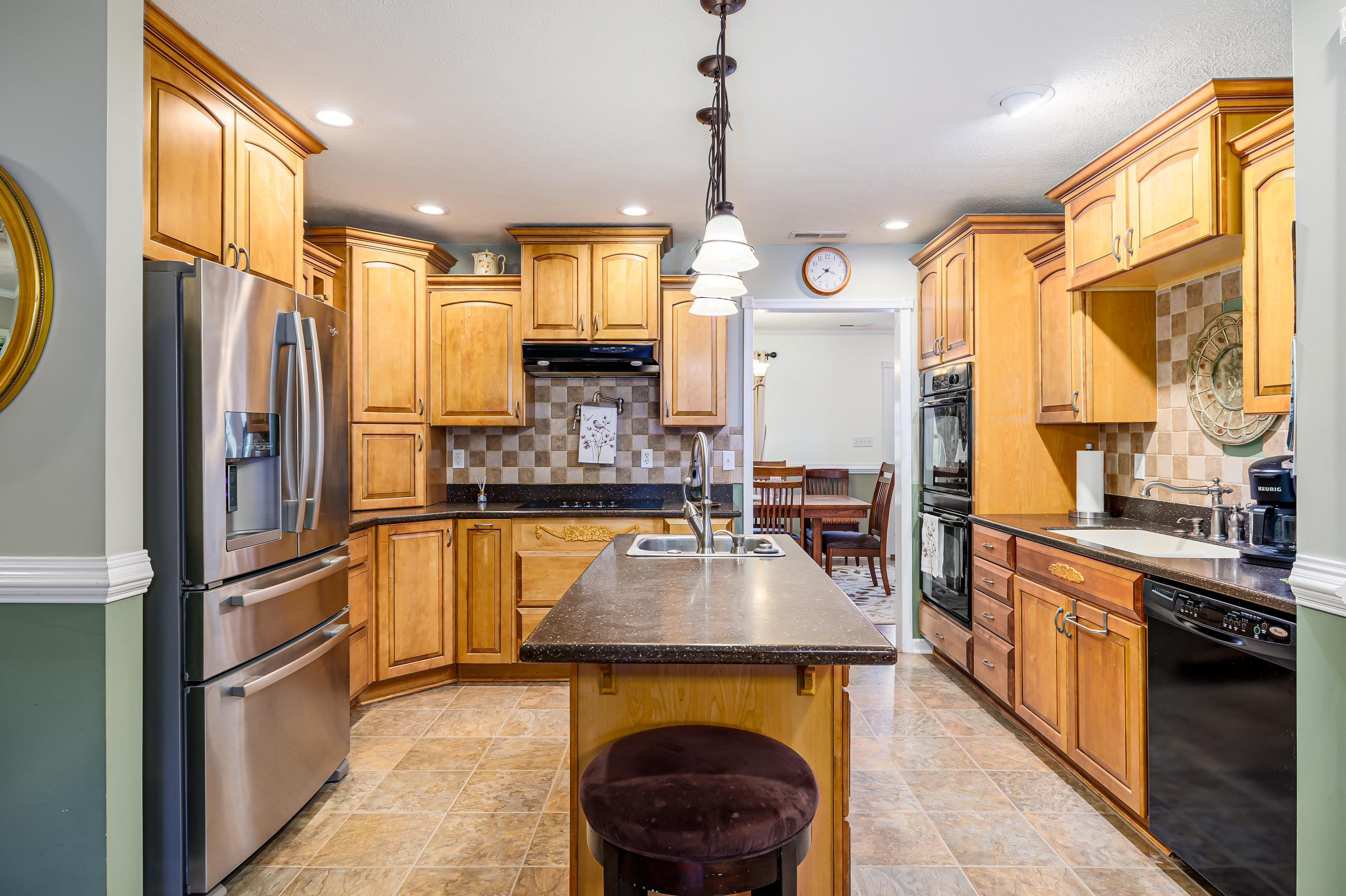 231 Rustic Avenue Broadway, VA 22815 - Photo 2 of 57 Gallery Image 2