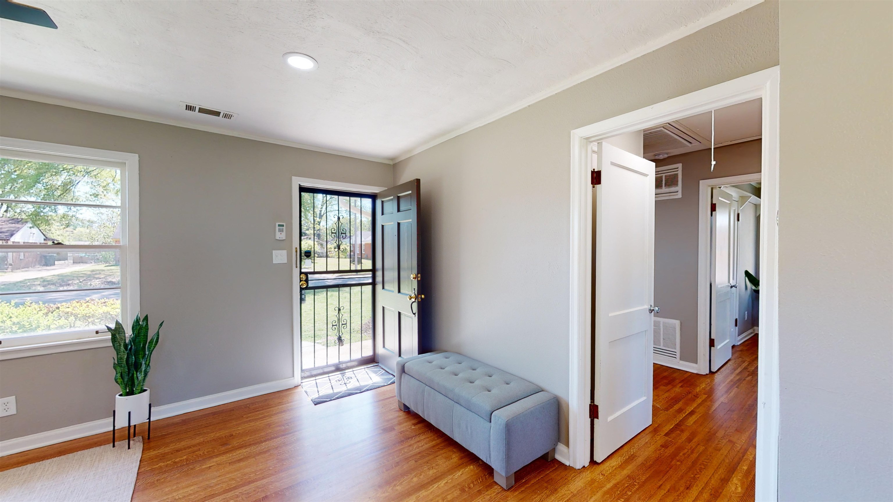 4604 Verne Road Memphis, TN 38117 - Photo 8 of 19