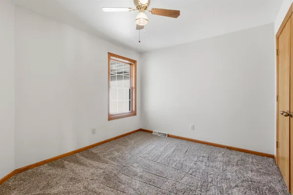 $290,000 | 802 Sunridge Drive, Unit B, Waupaca, WI 54981