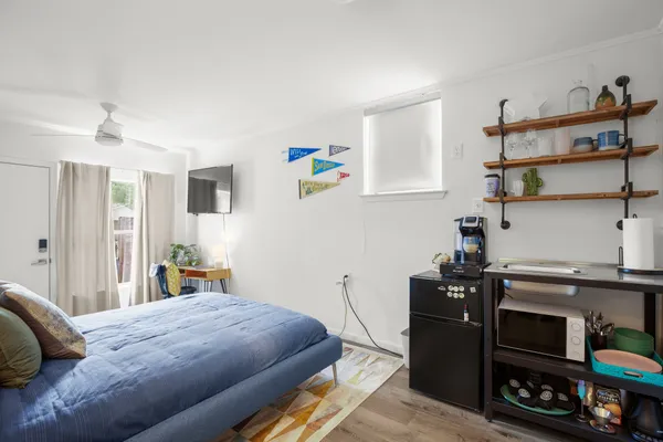 $1,995 | 6701 Aries Lane, Austin, TX 78724