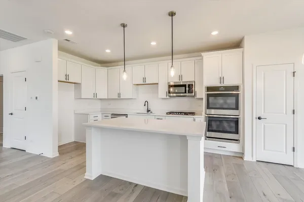 $430,990 | 740 Alberta Avenue, Oswego, IL 60543