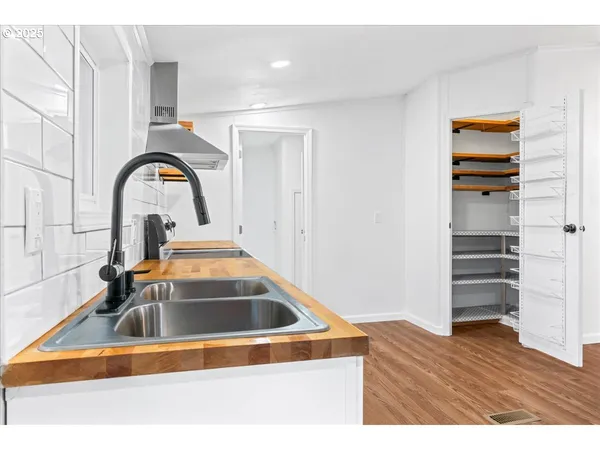 $129,900 | 5050 Southeast Columbus Street, Unit 70, Albany, OR 97322